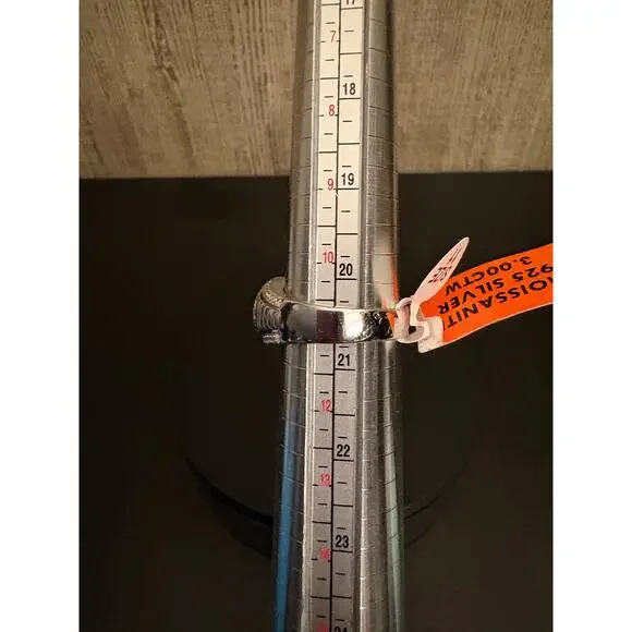 Sz. 11 - Mens 3ct. Moissanite 925 Stamped Silver Ring - Picture 5 of 5